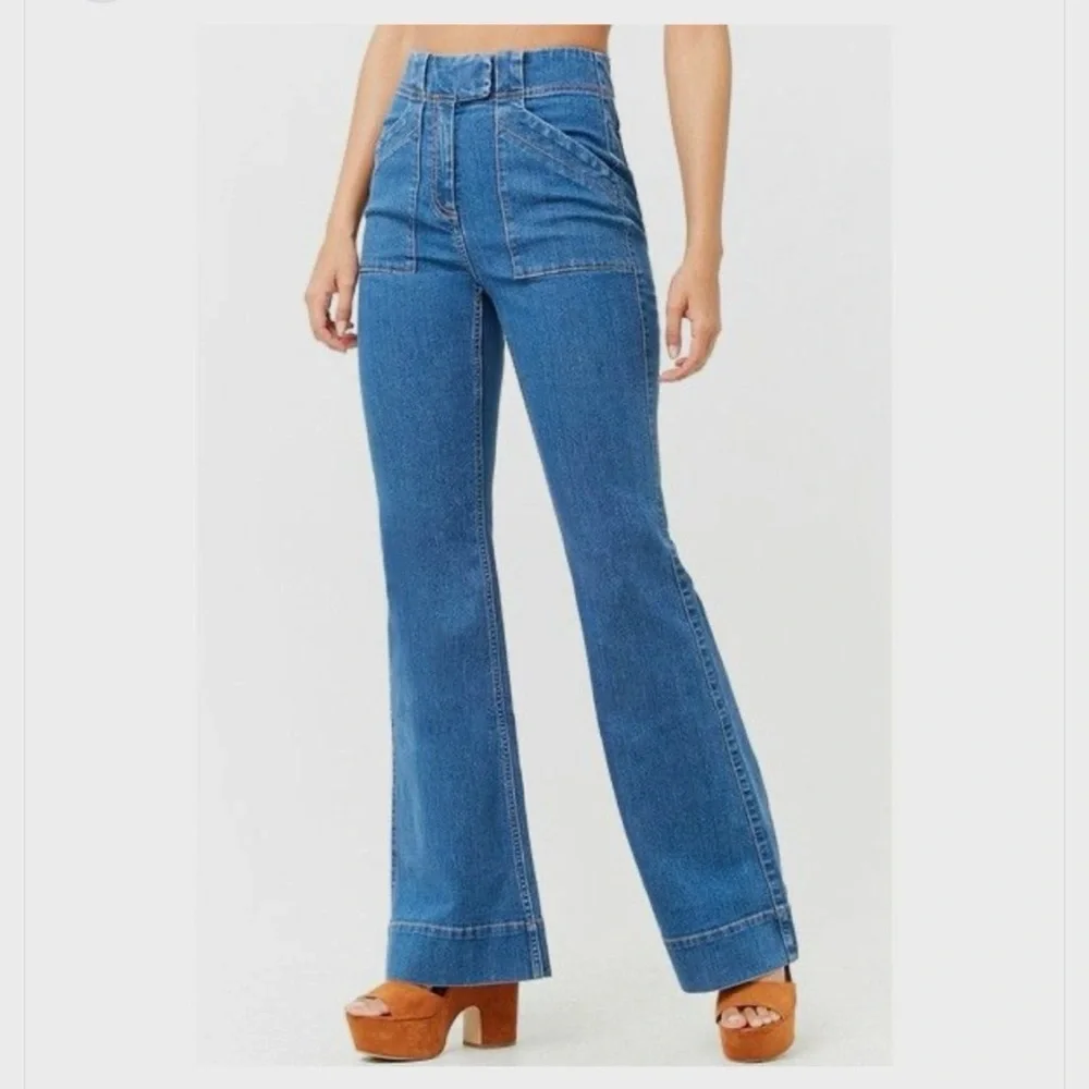 Forever 21 Blue Flare Jeans 70’s Bell-bottom High-Rise Denim Jeans